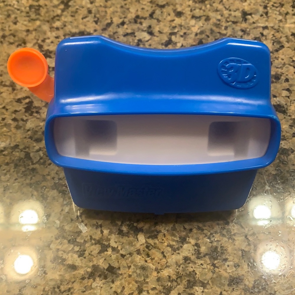 Vintage-1998 Fisher Price 3D view master /slides